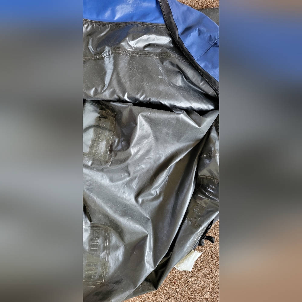 Rainproof Rooftop Cargo Bag View 2